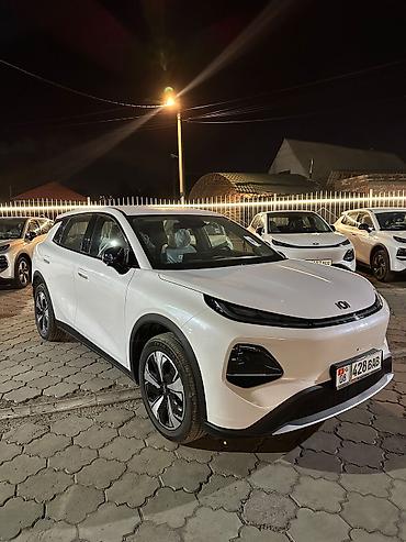 byd e9 1: Chery : 2026 г., Вариатор, Электромобиль, Кроссовер — 9