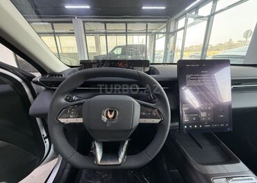 Changan: Changan Eado: 1.5 l | 1 km Sedan — 7