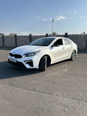 Унаа сатуу: Kia K3: 2018 г., 1.6 л, Автомат, Бензин, Седан