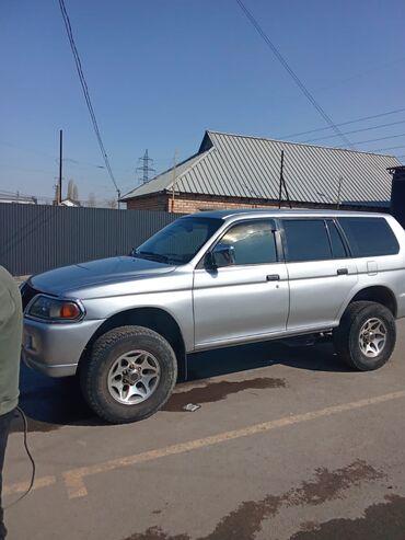 Mitsubishi: Mitsubishi Montero Sport: 2000 г., 3 л, Автомат, Бензин, Внедорожник