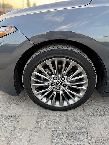 Toyota: Toyota Avalon: 2019 г., 2.5 л, Вариатор, Гибрид, Седан — 10