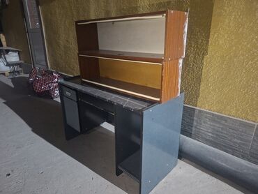 писменный стол бу: Компьютерный стол, Б/у, С полками