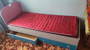 Спальные гарнитуры: Спальный гарнитур, Б/у, ДСП, цвет - Розовый — 20