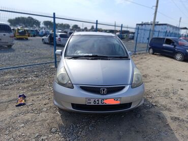 Honda: Honda Fit: 2004 г., 1.3 л, Вариатор, Бензин, Седан