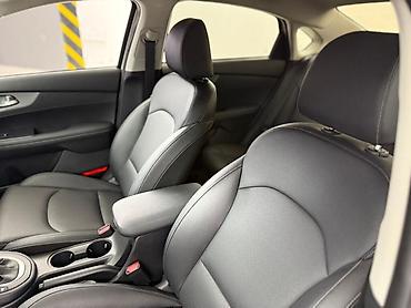 Kia: Kia K3: 2019 г., 1.6 л, Вариатор, Бензин, Седан — 13