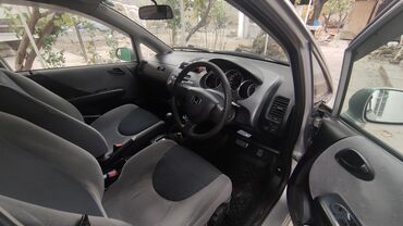 fit honda: Honda Fit: 2004 г., 1.3 л, Вариатор, Бензин, Хэтчбэк