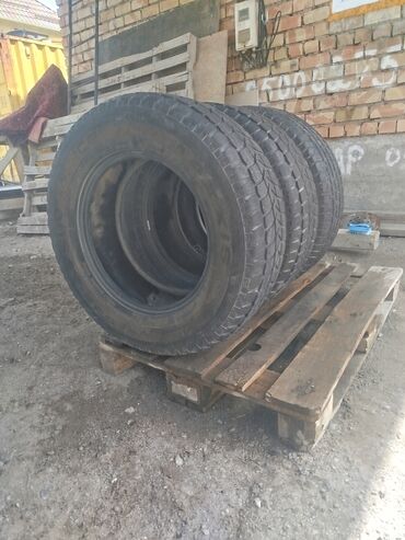 Шины: Продаю шины б/у. 265/65 R 17. 3-шт. 265/30 R 19 . 2-шт. 1000