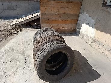 Шины: Комплект зимних шин (4 шт.) - Размер: 195/65 R15 - Индекс — 11
