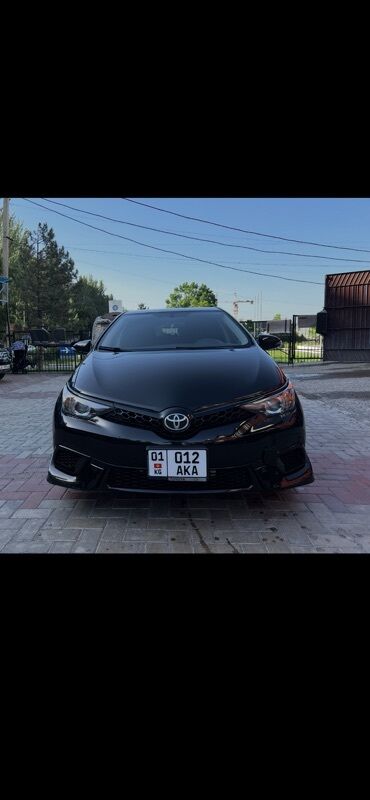 машины 2010 года и выше: Toyota Corolla: 2016 г., 1.8 л, Автомат, Бензин, Хэтчбэк
