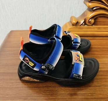 sup konzola: Uşaq sandaləri - Rəng: mavi-qara, narıncı detallarla - Material — 1