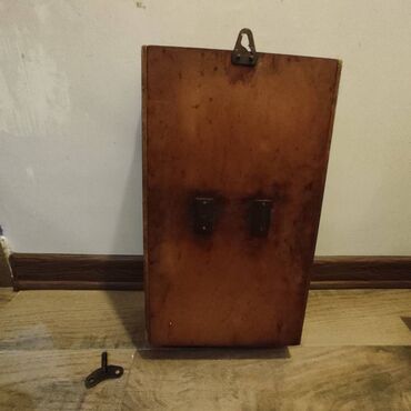 Ev saatları: Divar saatları, Mexaniki, Mayatnik — 2