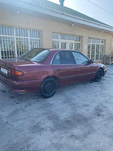 hyundai veracruz: Hyundai Sonata: 2 l | 1995 il Sedan — 3