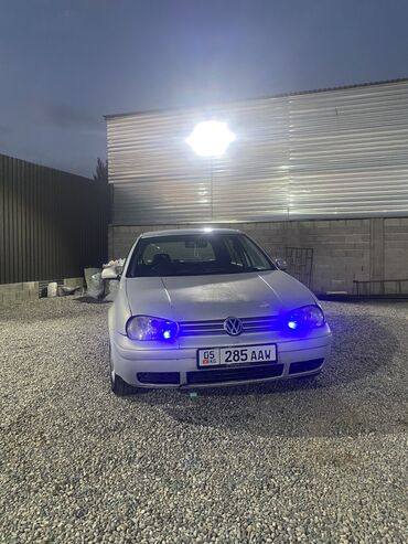 голф универсал: Volkswagen Golf: 1999 г., 1.8 л, Автомат, Бензин, Хэтчбэк