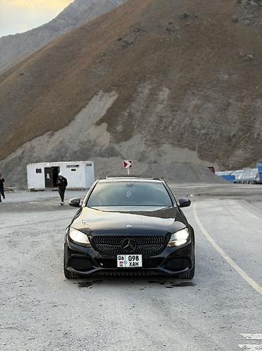 Продажа авто: Mercedes-Benz C-Class: 2018 г., 2 л, Автомат, Бензин, Седан — 1