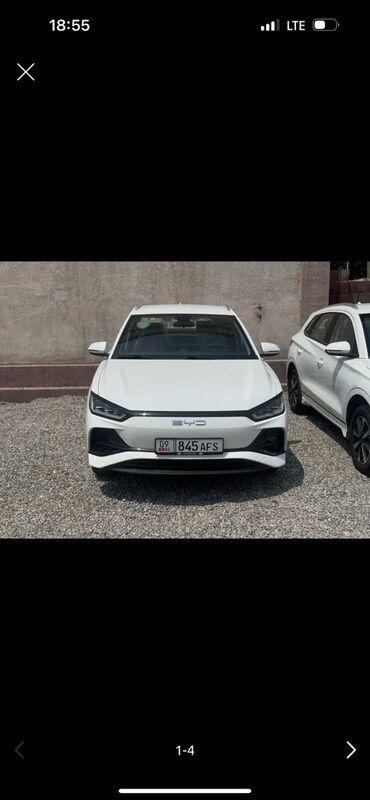зарядное устройство для машины: BYD : 2025 г., Электромобиль, Хэтчбэк