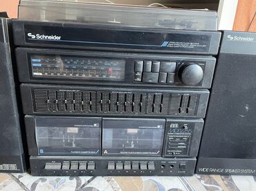 Zvučnici i stereo sistemi: Gramofon kaseta radio Koristila moja baka do 2011 godinebio je skroz — 2