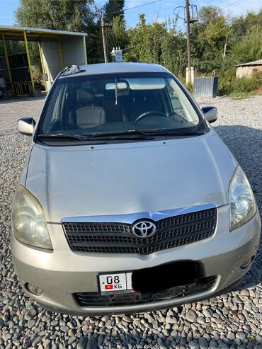 тойота виш машина: Toyota Corolla Verso: 2002 г., 1.8 л, Механика, Бензин, Хэтчбэк