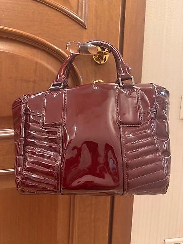 Çantalar: Tecili satilir Yaxshi veziyyetde,lak chanta,Burberry,boyuk. Лаковая — 10