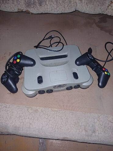 playstation 3 joystick: Salam,ilk buraxılaşlardan olan dendi oyun konsolu satılır + 2 əl