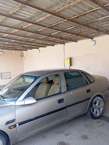 e90 aksesuar: Opel Vectra: 1.8 l | 1997 il 600560 km Sedan — 4