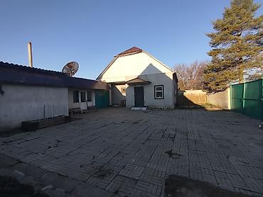 продо: Срочно продаётся жилой дом в г. Кара-Балта, в пристижном районе, на — 2