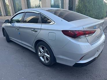 сиденья на морнинг: Hyundai Sonata: 2021 г., 2 л, Автомат, Газ, Седан — 4