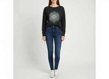 bluzy ze śmiesznym napisem: Bluza damska
, rozmiar M