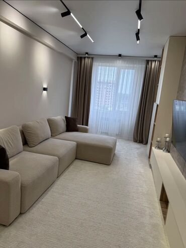 недостроенные дома в бишкеке: 3 комнаты, 73 м², Элитка, 7 этаж, Евроремонт