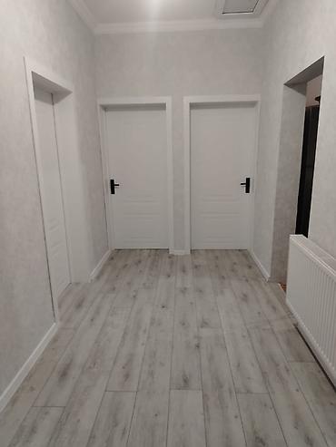 ev ve bag: 3 otaqlı, 80 kv. m, Orta təmir — 10