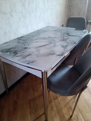 Metbex masasi 3 eded stul baha alinib teze kimidi qiymet 350 azn