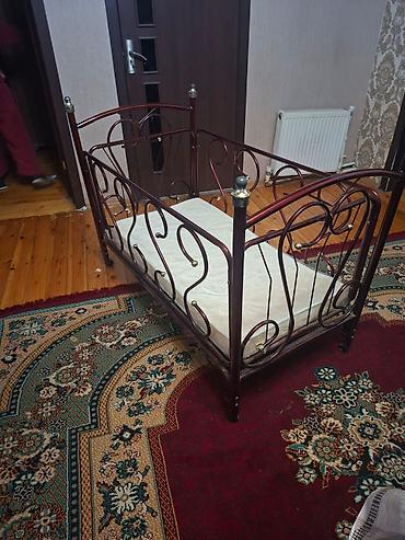 Beşiklər: Metal uşaq beşiyi - Material: möhkəm metal karkas, bürünc rəngli — 2