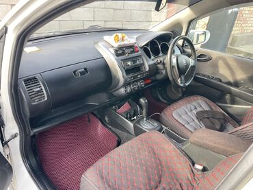 Honda: Honda Fit: 2004 г., 1.3 л, Вариатор, Бензин, Хэтчбэк — 15