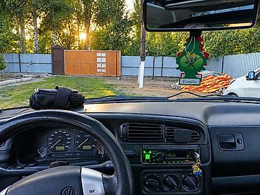 mersedes e300: Volkswagen Vento: 1994 г., 1.8 л, Механика, Бензин, Седан — 8