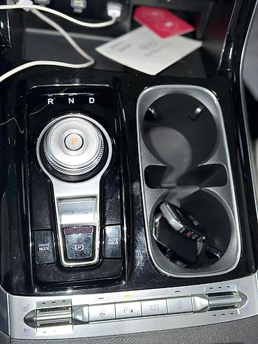 Kia: Kia Carnival: 2020 г., 2.2 л, Дизель — 9