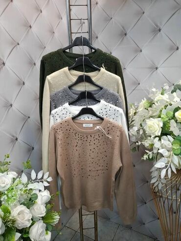 Džemperi, kardigani: I. 12. Dzemperi 2599 — 7