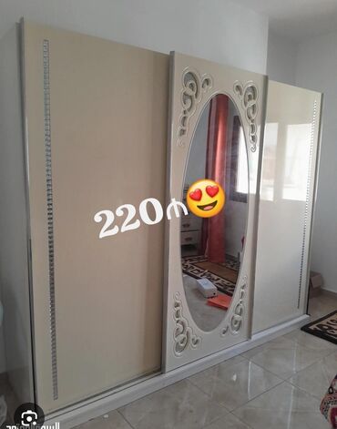 Mətbəx mebeli: İşlənmiş, Kupe, 3 qapılı Düz dolab, Dolab-asılqan