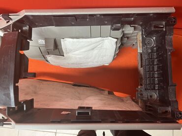 Панели, обшивки: Центральная консоль Lexus — 8