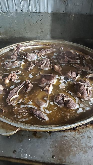 ножки коровы: Баранина и субпродукты. Забой и разделка на мясокомбинате — 1
