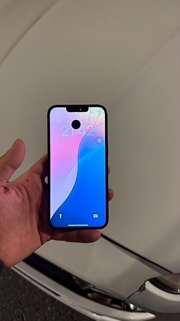 IPhone 13, 128 GB, Qara, Qırıq