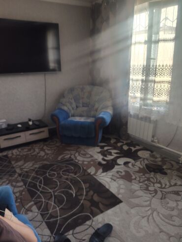 Продажа домов: Полдома, 70 м², 3 комнаты, Собственник, Косметический ремонт