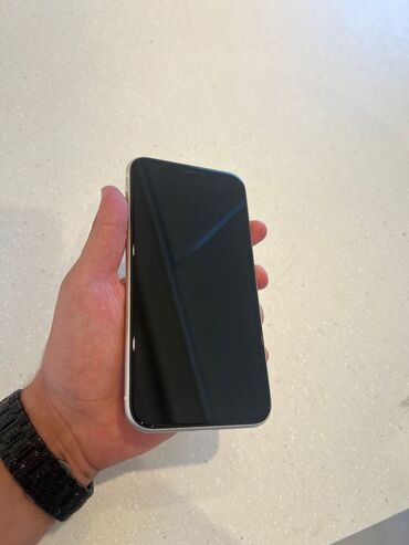 Apple iPhone: IPhone 11, 128 ГБ, Белый, Face ID