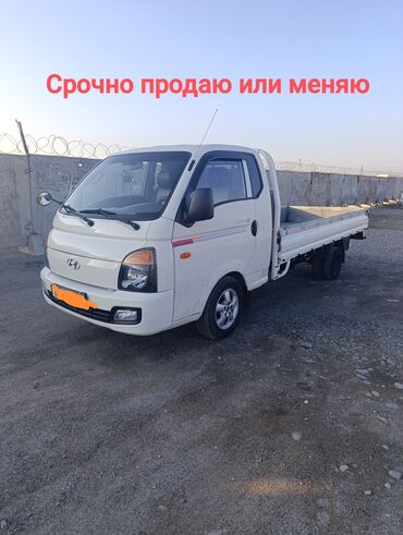 машина патсат: Легкий грузовик, Hyundai, Стандарт, 2 т, Б/у