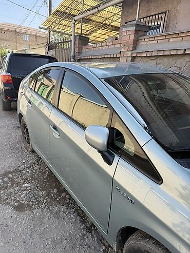 Toyota: Toyota Prius: 2014 г., 1.8 л, Гибрид, Хэтчбэк — 6