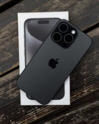айфон 15 рассрочка: IPhone 15 Pro, Колдонулган, 256 ГБ, Black Titanium, Каптама, Куту, Заряддоочу түзүлүш, 89 %