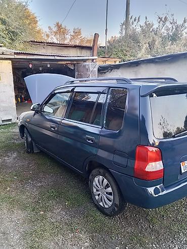 дом в колесах: Mazda Demio: 2000 г., 1.3 л, Механика, Бензин, Универсал — 2
