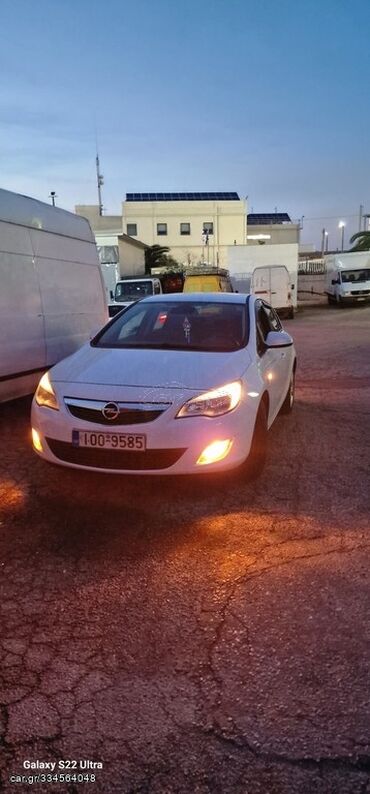 Μεταχειρισμένα Αυτοκίνητα: Opel Astra: 1.4 l. | 2011 έ. | 230000 km. Λιμουζίνα