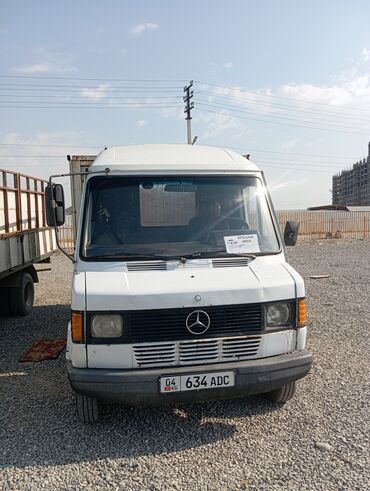 форт транзит мост: Жүк ташуучу унаа, Mercedes-Benz, Стандарт