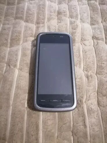 Nokia: Nokia 5530 Xpressmusic — 12