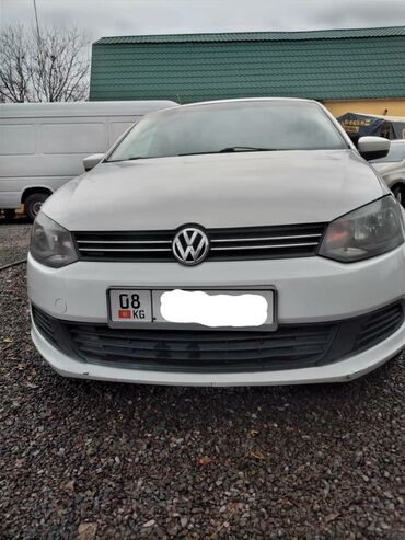 аренда авто honda: Volkswagen Polo: 2012 г., 1.8 л, Механика, Газ, Седан