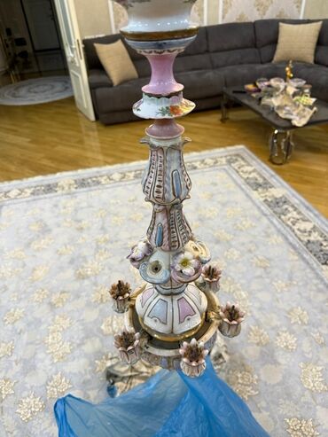 Çilçıraqlar: Çılçıraq, 6 lampa, Farfor — 2